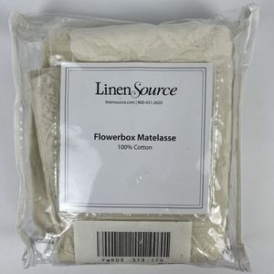 Linen Source Matelasse‎ Pillow Sham Flowerbox Textured Print Ecru Cream Standard